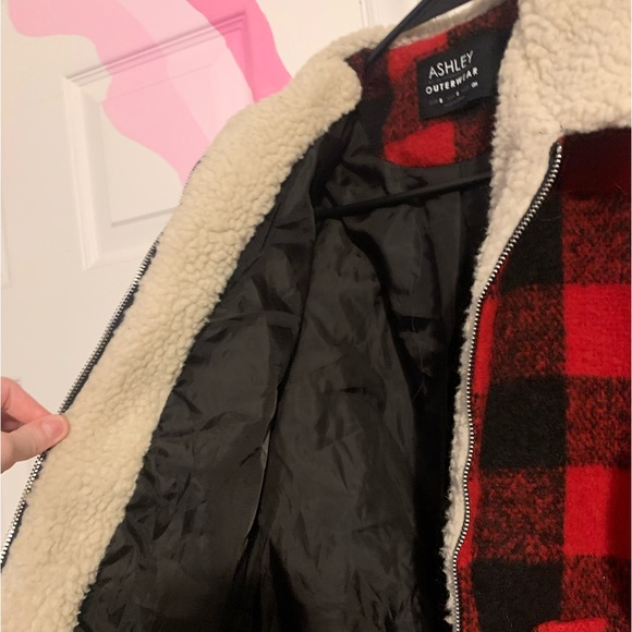 Ashley outer wear jacket - Picture 3 of 4